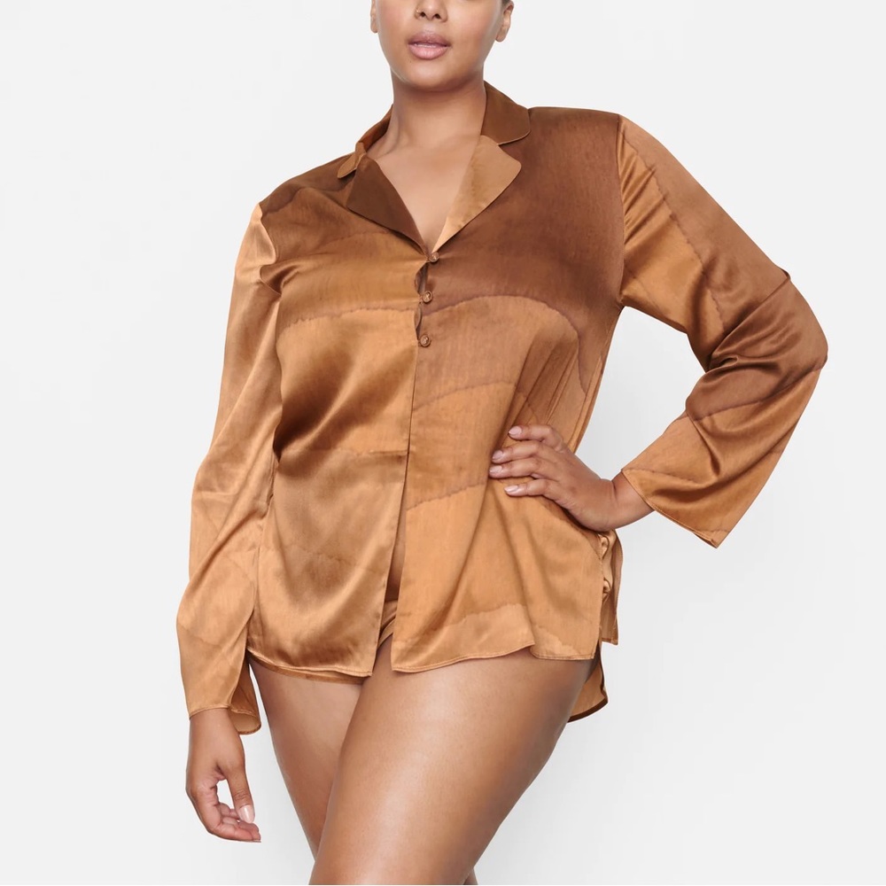SKIMS Silk Open Neckline Sleep Top and Silk Sleep Tap Short in Oak Size XS